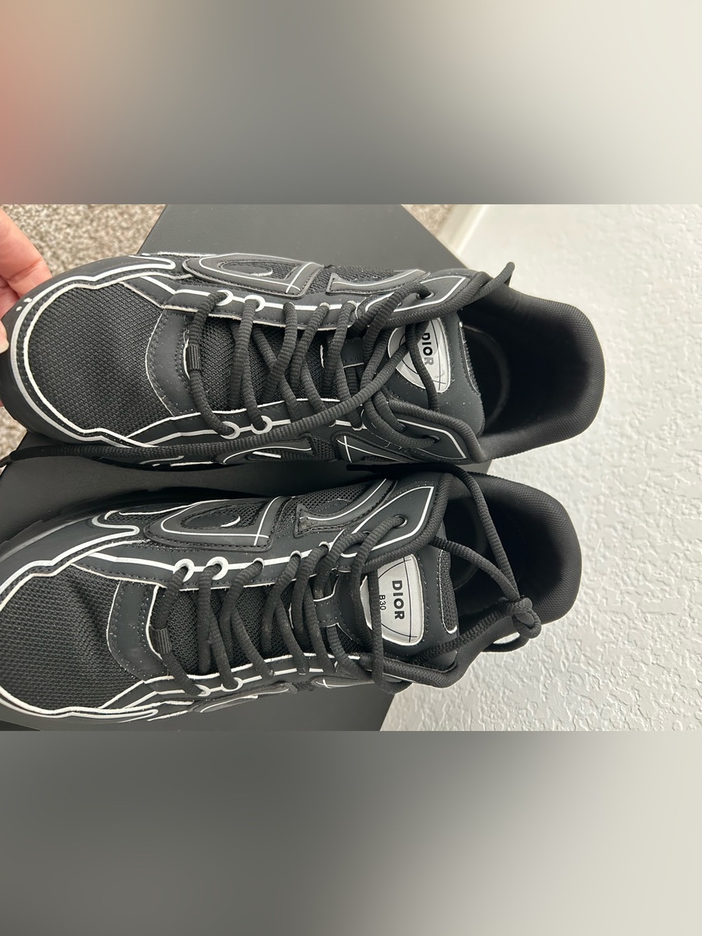 Dior Men’s Black and White Mesh-Trim Sneakers b30